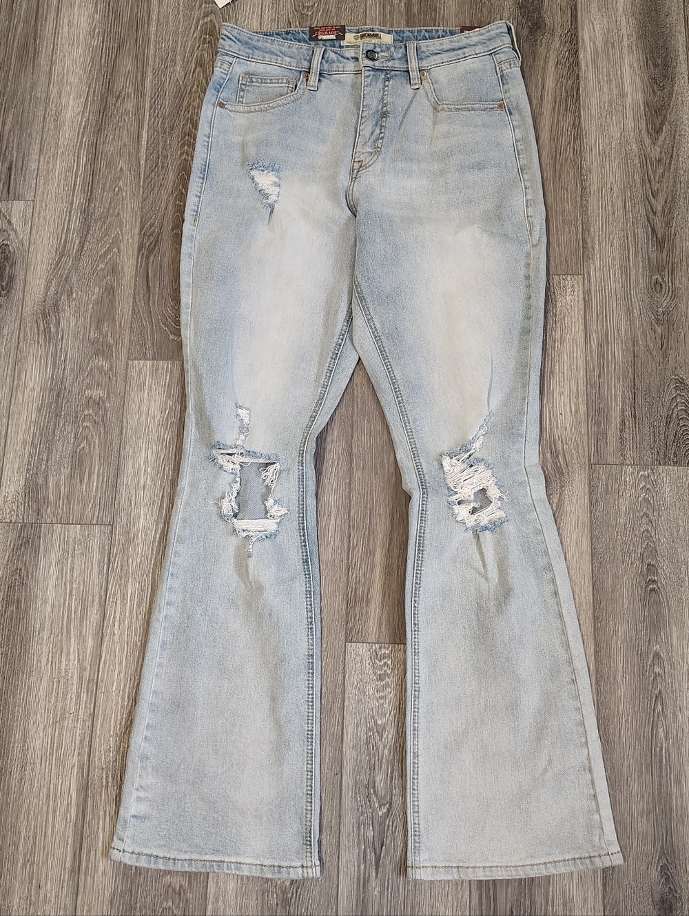 NWT Rock & Roll Denim Women's Light Wash Distressed Bootcut Jeans 31 X 32